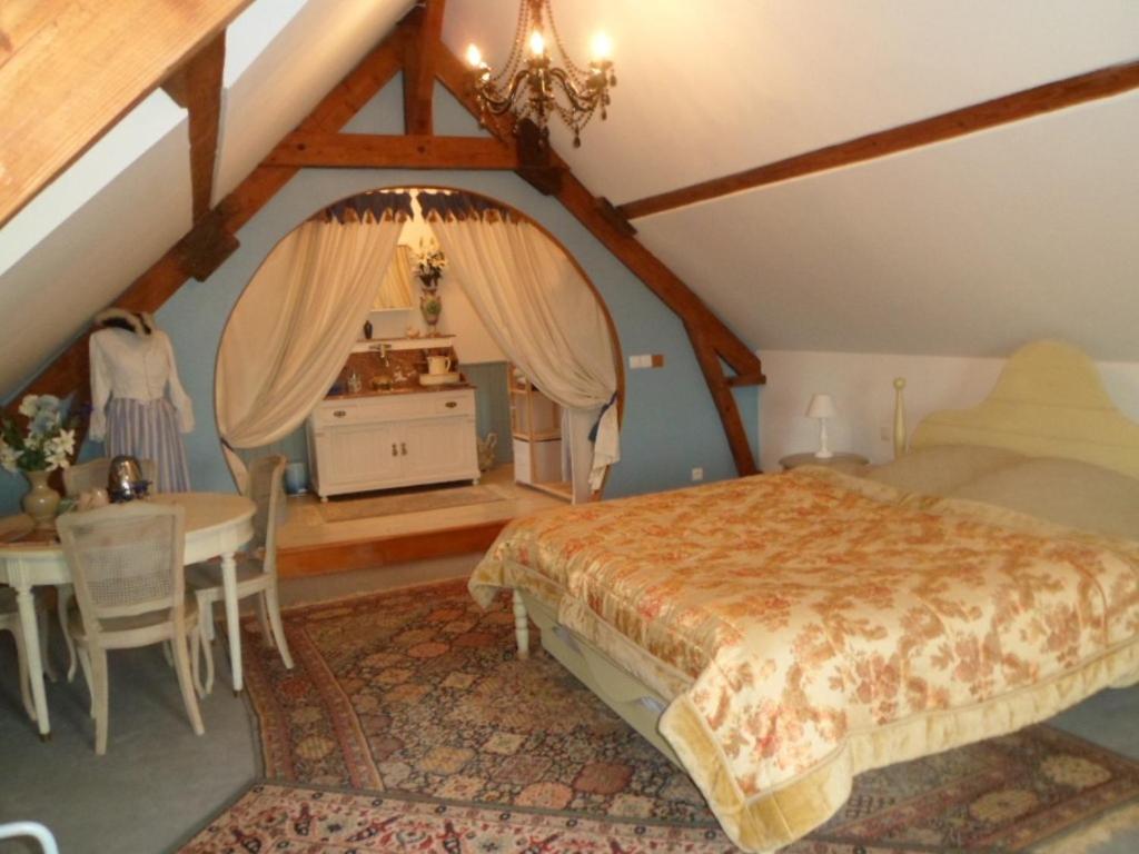 Les Chambres De Pontfol - Chambres D'Hotes - Guest House Victot-Pontfol Экстерьер фото